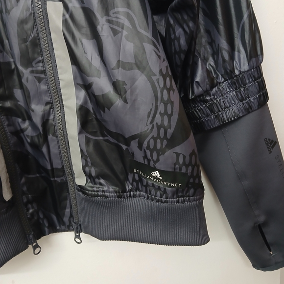 Adidas by Stella McCartney Python Print Running Jacket - Picture 14 of 16